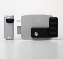 Încarcă imaginea în vizualizatorul Galerie, CISA 11721-60-2N7 – Yală electromagnetică aplicabilă 12V AC, backset reglabil 50–80 mm, deschidere din interior spre dreapta | Cod 11721-60-2N7