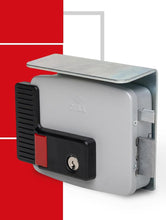 Încarcă imaginea în vizualizatorul Galerie, CISA 11731-60-1N7 – Yală electromagnetică aplicabilă 12V AC, backset reglabil 50–80 mm, deschidere din interior spre stânga (nereversibilă) | Cod 11731-60-1N7