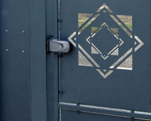 Încarcă imaginea în vizualizatorul Galerie, CISA 1A721 – Yală electrică reversibilă (stânga/dreapta), fără buton, cu revenire automată, 12 V AC, backset reglabil 50–80 mm | Made in Italy