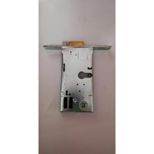 Încarcă imaginea în vizualizatorul Galerie, CISA 14351-70 – Broască electromagnetică încastrabilă 12V AC, backset 70 mm, acționare electrică și cheie, uz rezidențial și comercial | Cod 14351-70