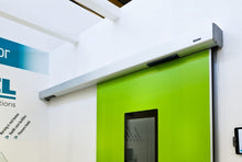 Încarcă imaginea în vizualizatorul Galerie, LABEL ETERNA 90/1 – Kit automatizare ușă glisantă 24V, motor brushless cu encoder, pentru 1 canat, până la 130 kg, carter 4500 mm | Cod ET-K90S
