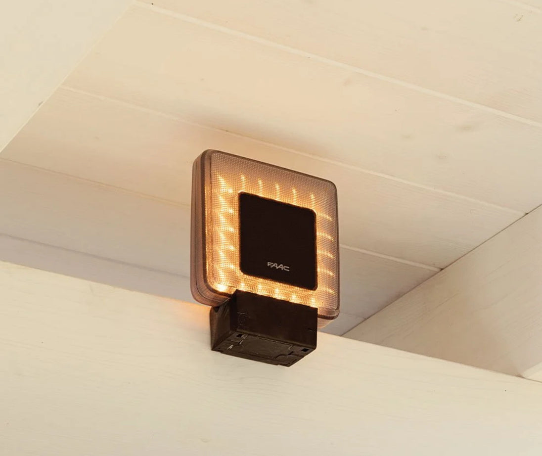 FAAC XLED lampa de semnalizare LED pentru porti si bariere automate